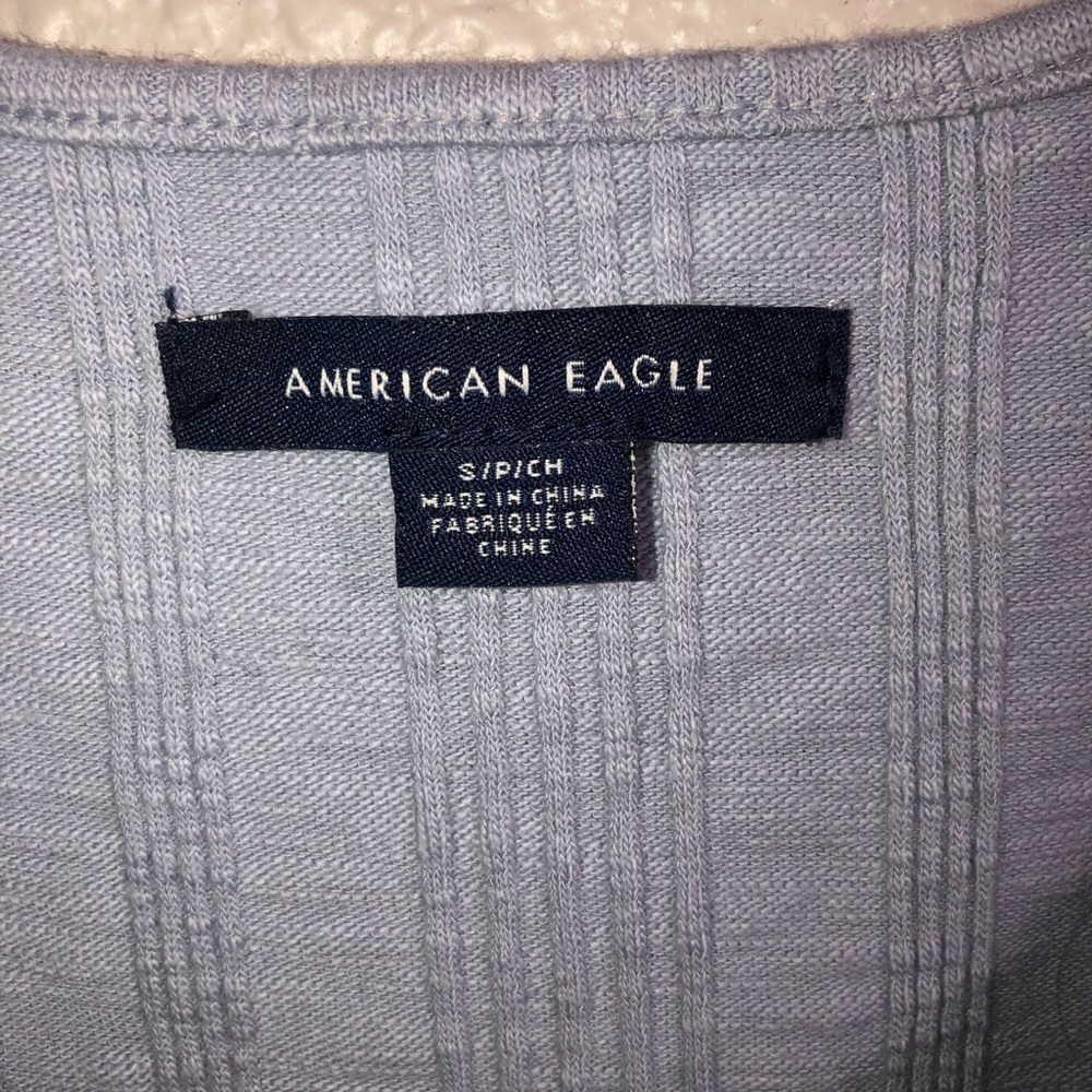 american eagle periwinkle tanktop 💜